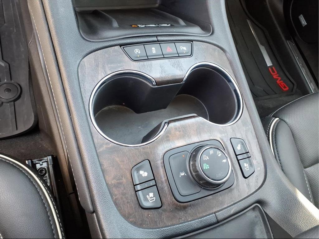 Used 2023 GMC Acadia Denali w/ Denali Ultimate Package image 18