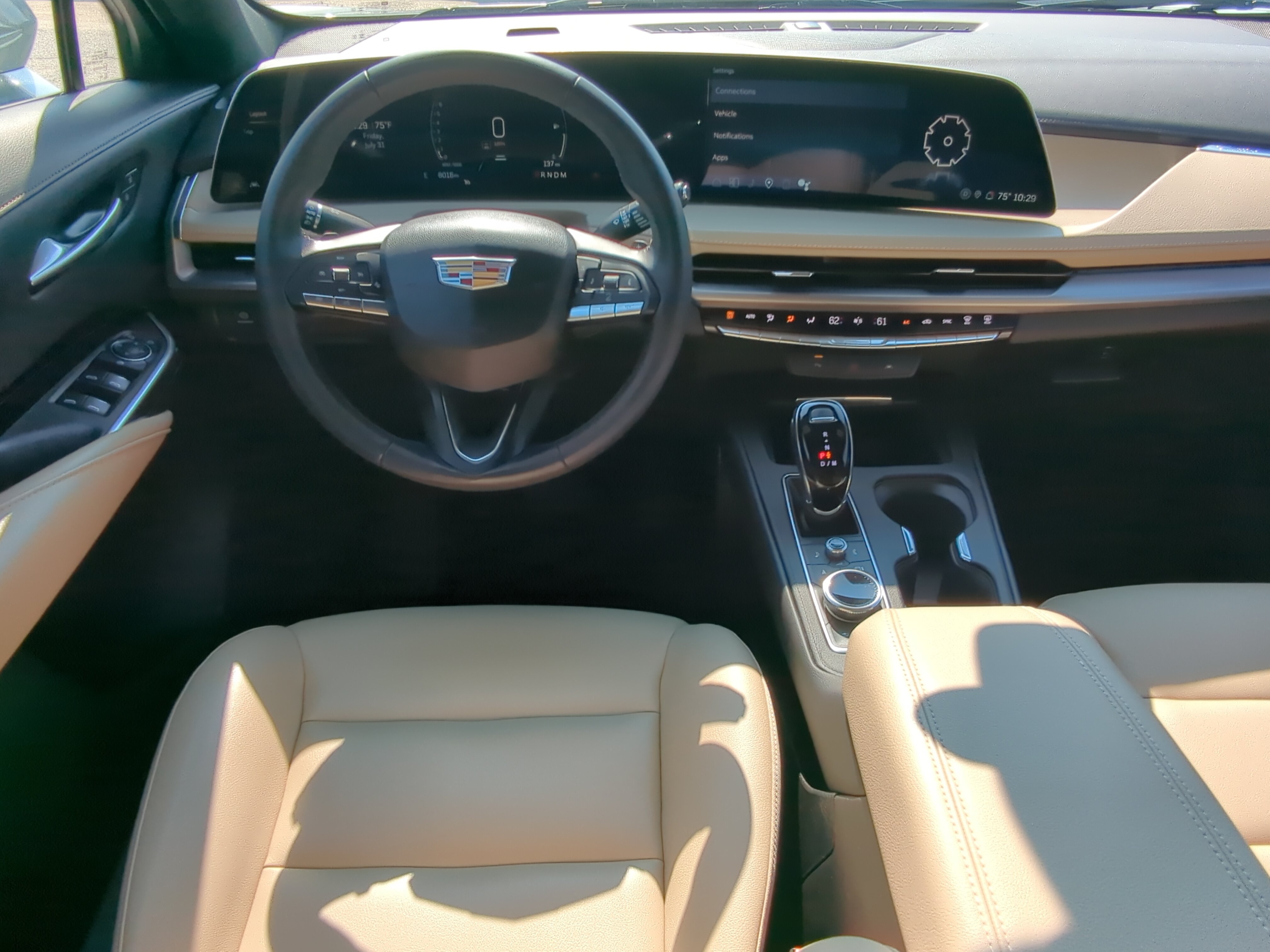 Used 2024 Cadillac XT4 Luxury FWD image 14
