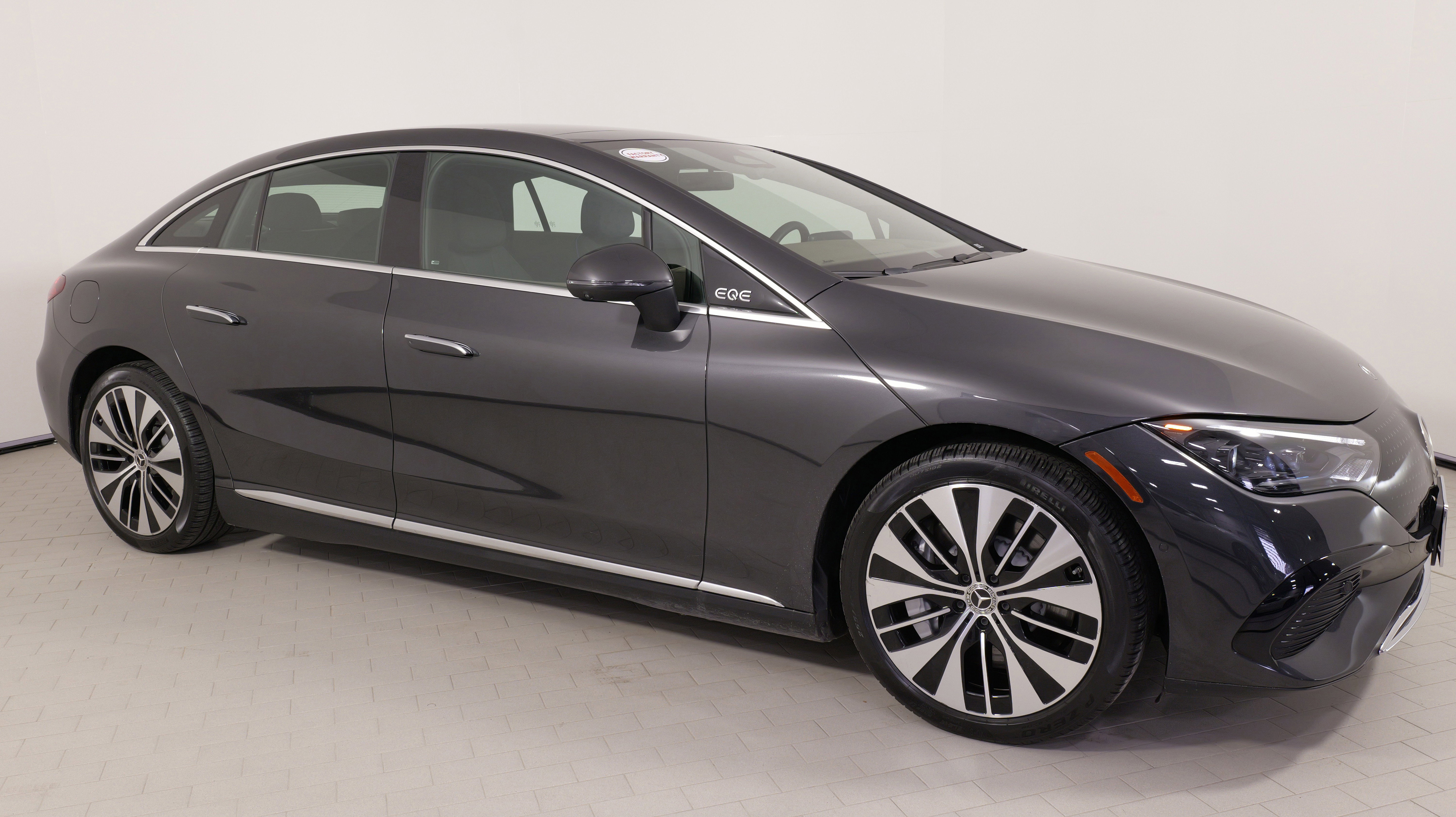 Used 2024 Mercedes-Benz EQE 350+ 4MATIC Sedan image 9