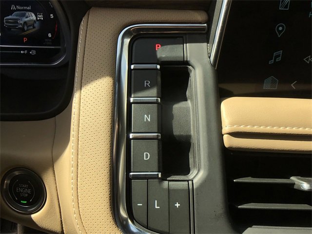 Certified 2023 Chevrolet Suburban Premier image 27