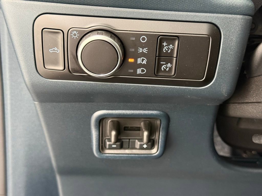 New 2025 Ford Maverick XL w/ 4K Tow Package image 32