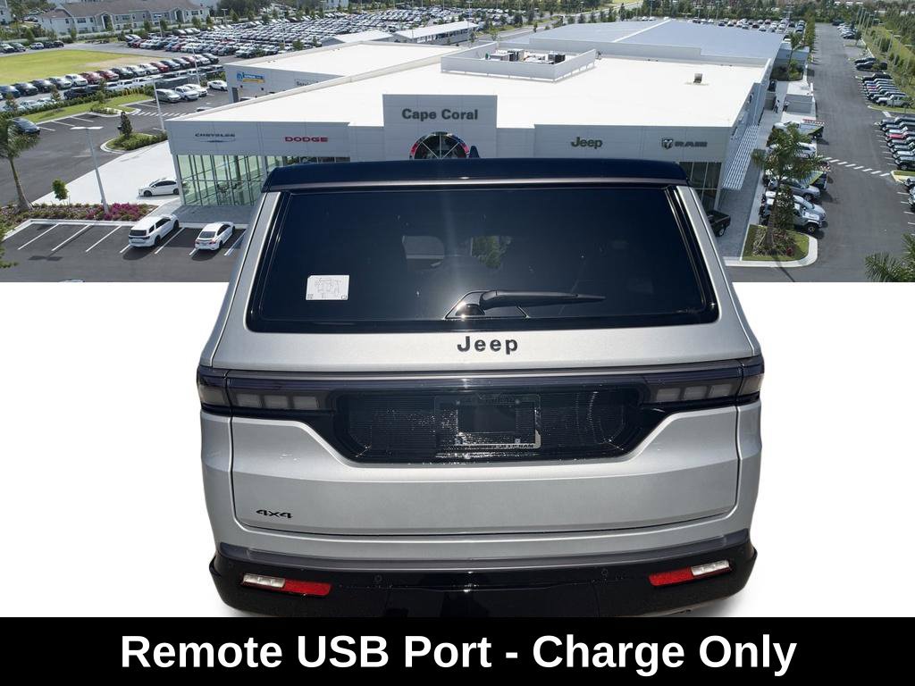 New 2026 Jeep Grand Wagoneer L Summit AWD/4WD image 9