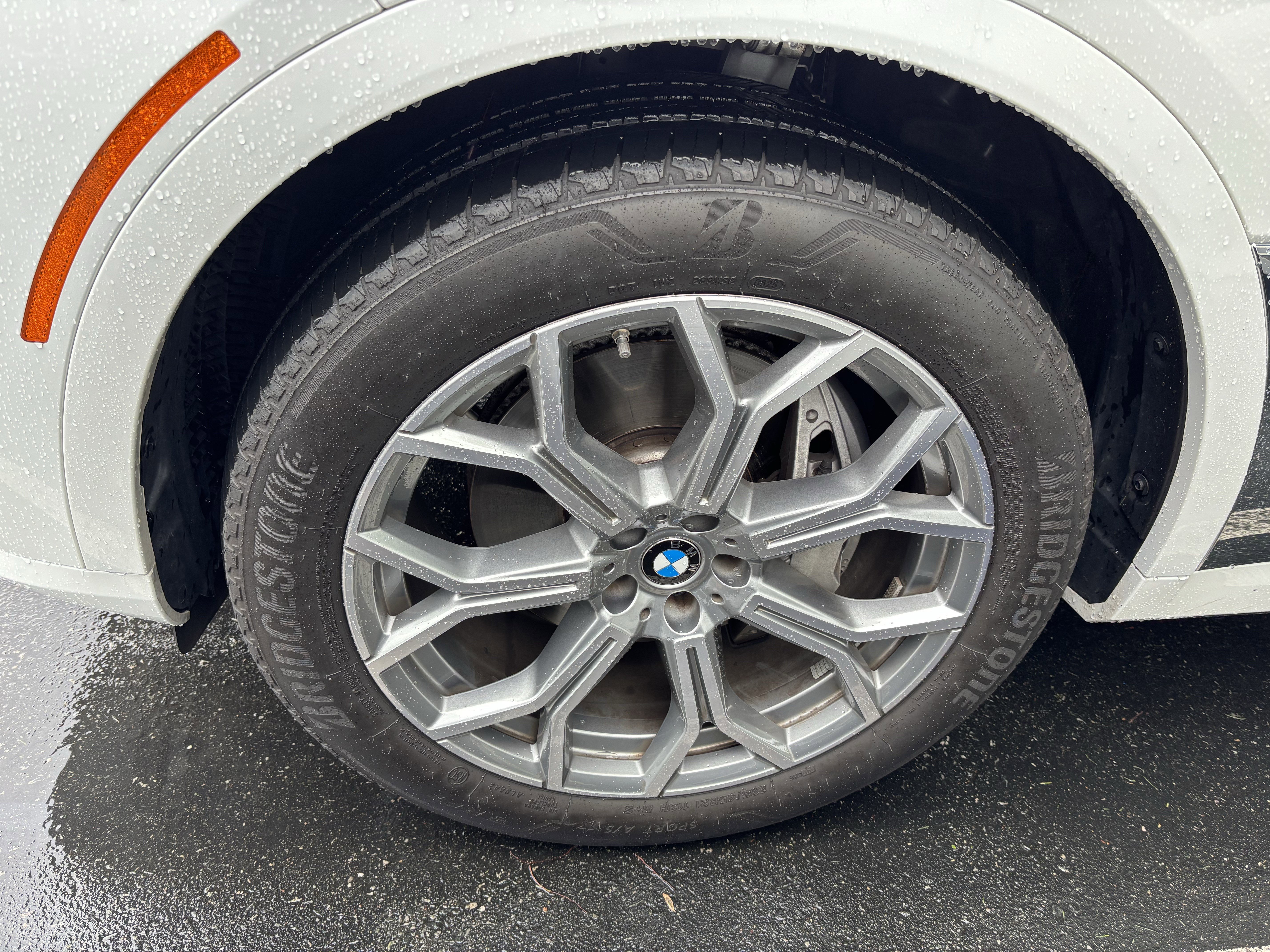 Used 2026 BMW X7 xDrive40i AWD/4WD image 32
