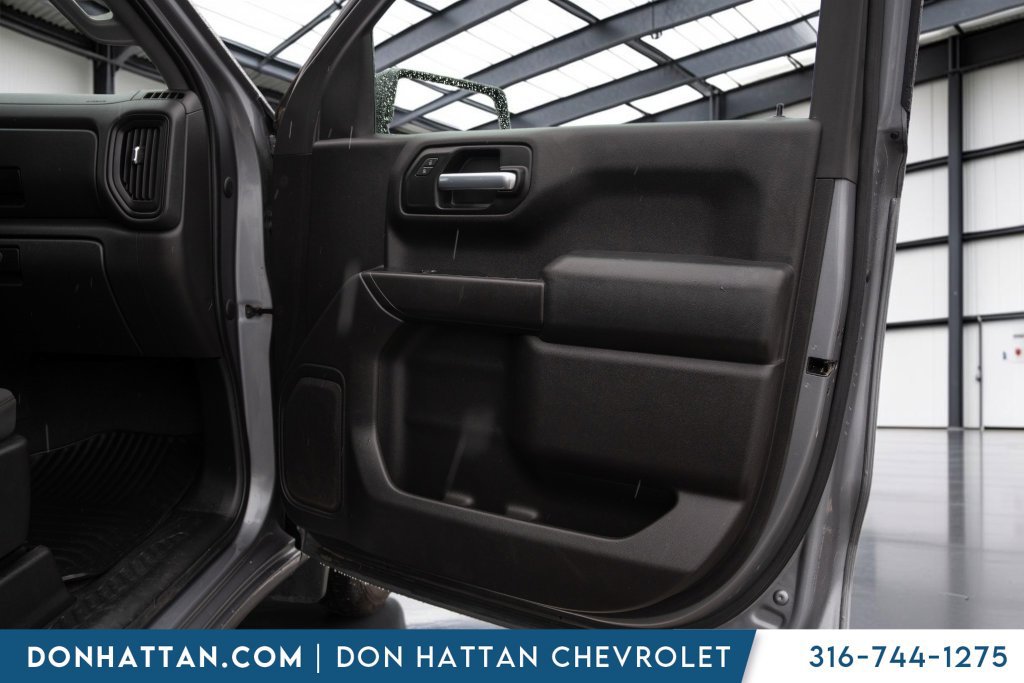 Used 2020 Chevrolet Silverado 1500 Custom w/ Custom Value Package RWD image 20