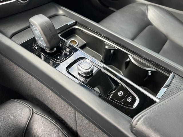 Used 2024 Volvo S60 B5 Core AWD/4WD image 19
