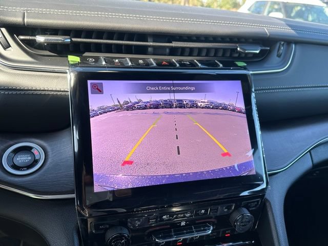 New 2025 Jeep Grand Cherokee L Overland AWD/4WD image 29