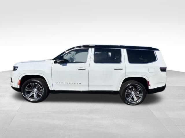 Used 2023 Jeep Grand Wagoneer 4WD image 3