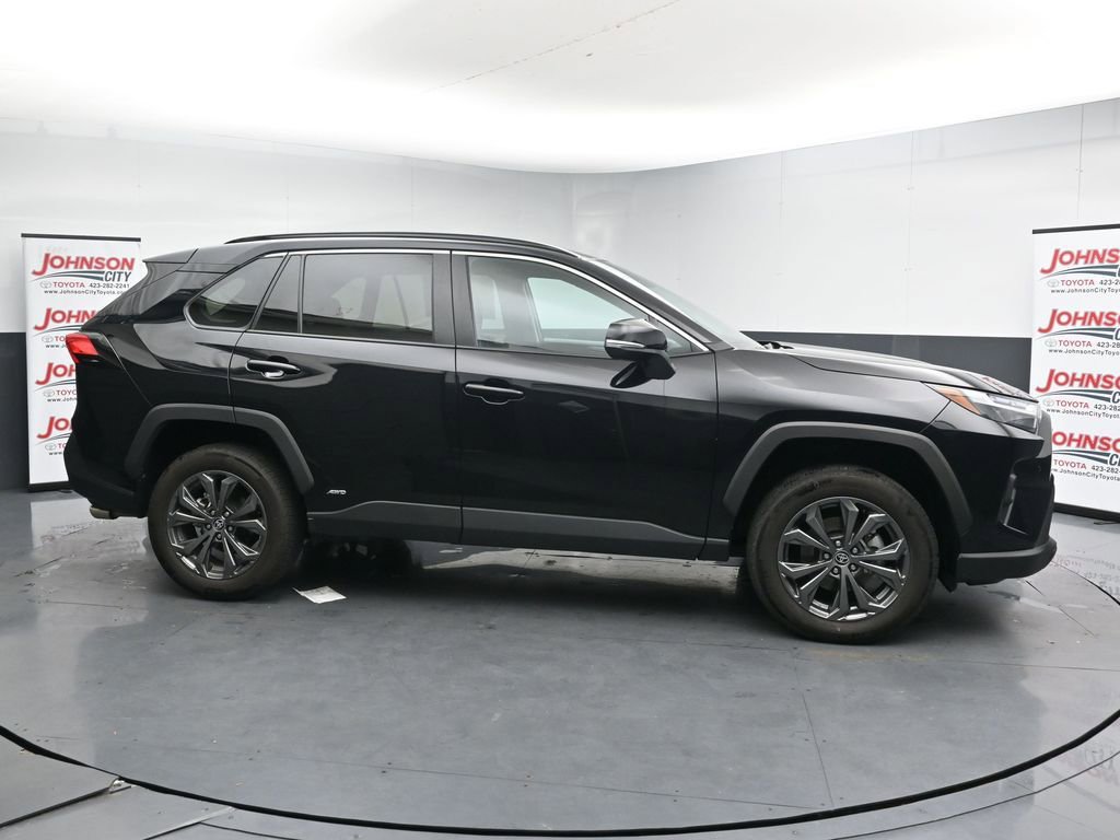 Used 2024 Toyota RAV4 XLE Premium w/ Weather Package AWD/4WD image 9