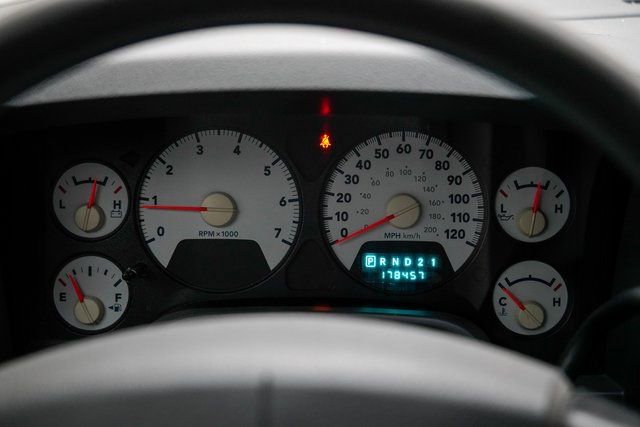 Used 2008 Dodge Ram 1500 Truck SLT image 32