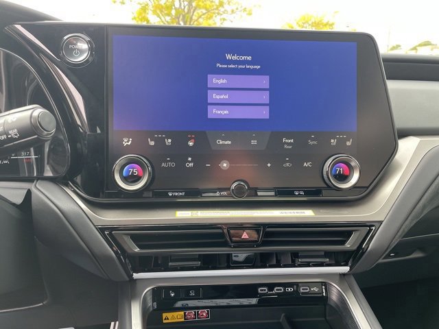 New 2026 Lexus TX 500h AWD image 22