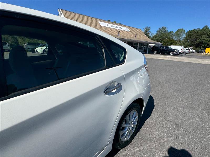 Used 2013 Toyota Prius Prime Plug-In Hybrid image 16