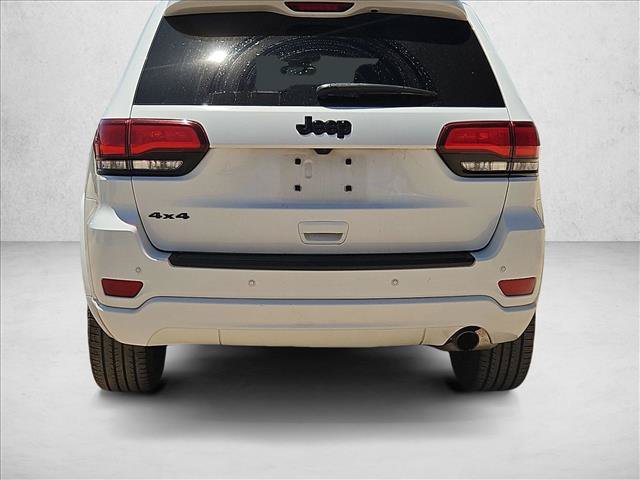 Used 2021 Jeep Grand Cherokee Laredo X AWD/4WD image 7