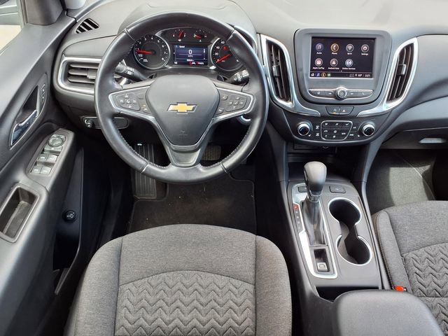Used 2022 Chevrolet Equinox LT w/ Driver Convenience Package image 6