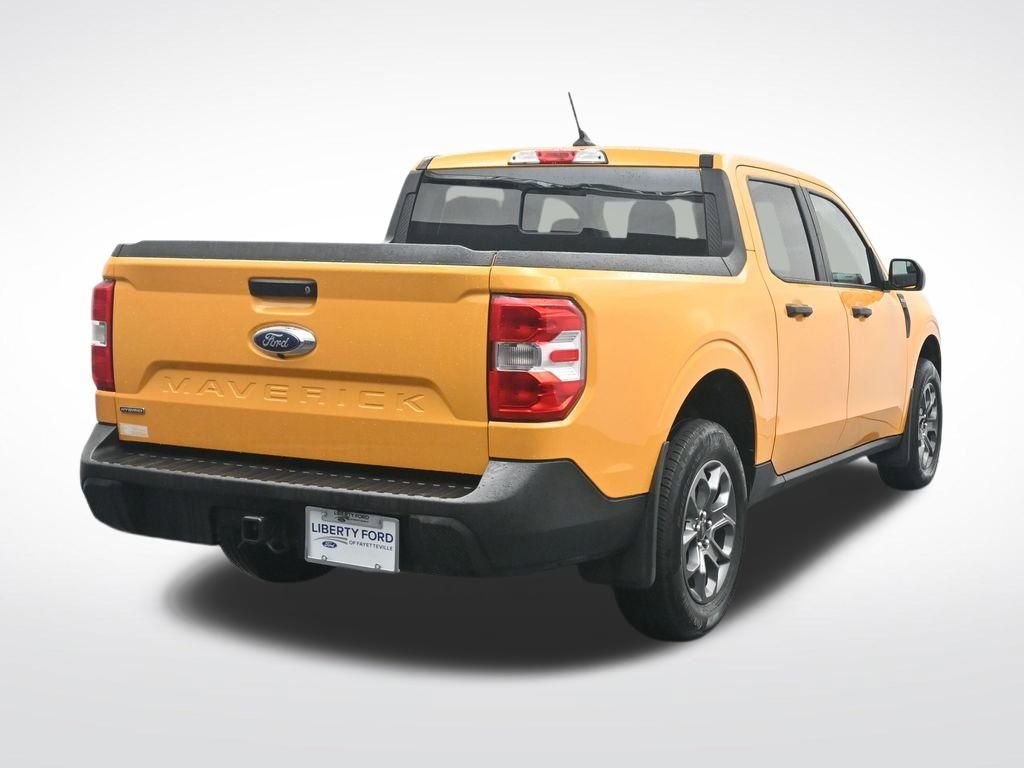 Used 2023 Ford Maverick XLT image 7