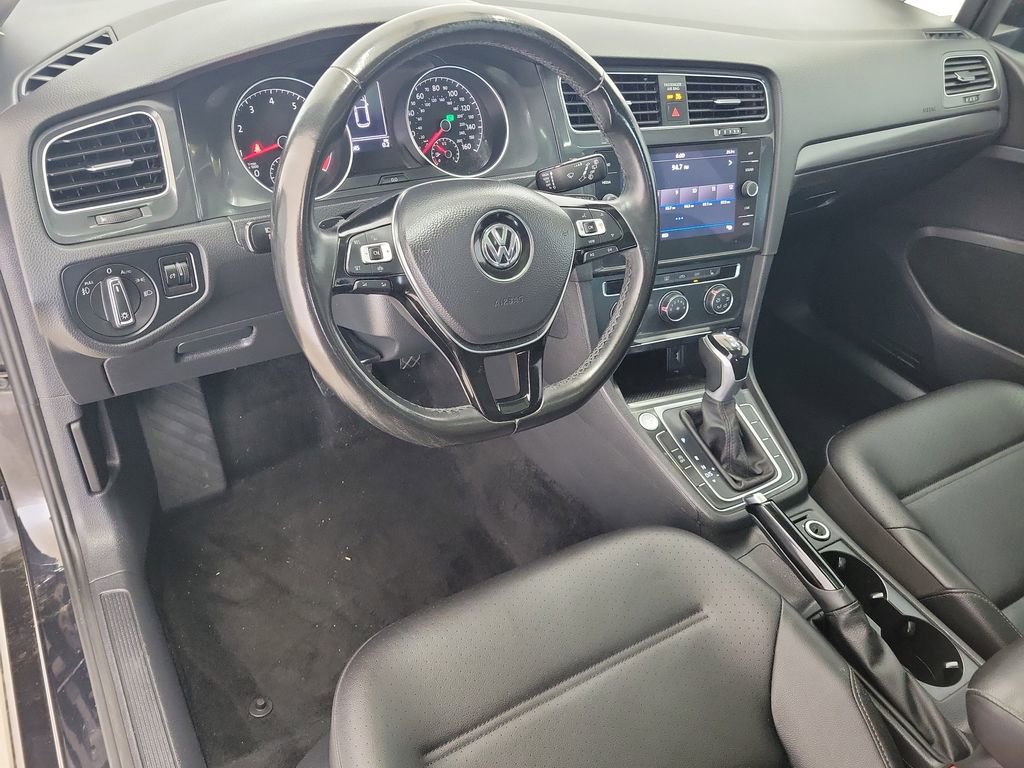 Used 2019 Volkswagen Golf SE FWD image 19
