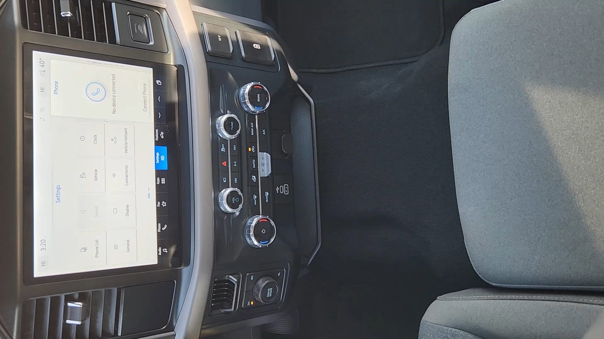 Used 2025 Ford F150 XLT w/ Equipment Group 301A Standard AWD/4WD image 16