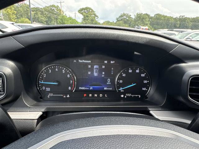 Used 2023 Ford Explorer XLT w/ Equipment Group 202A AWD/4WD image 14