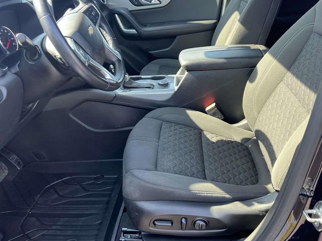 Used 2020 Chevrolet Blazer LT FWD image 19