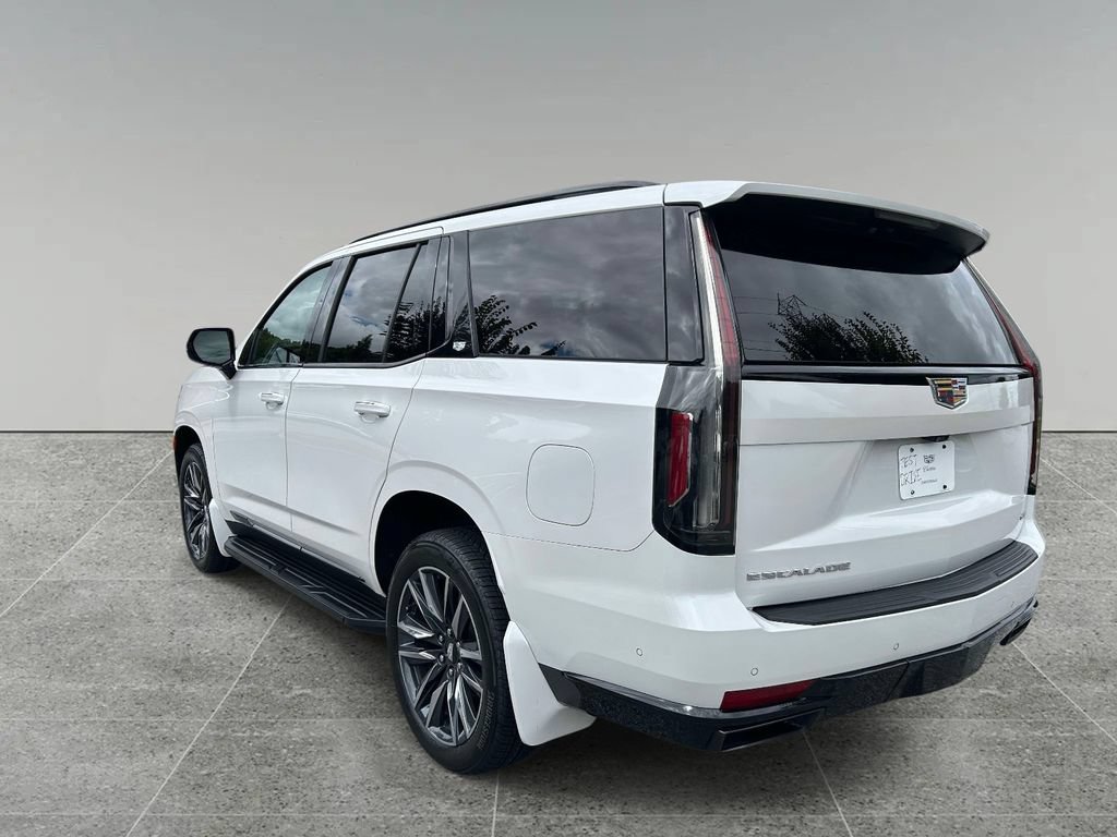 Used 2023 Cadillac Escalade Sport AWD/4WD image 3