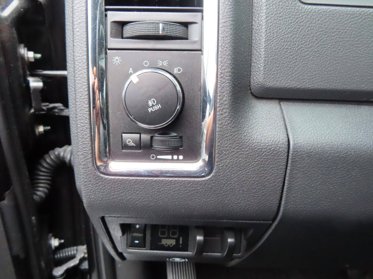 Used 2010 Dodge Ram 2500 Truck Laramie w/ Protection Group AWD/4WD image 33