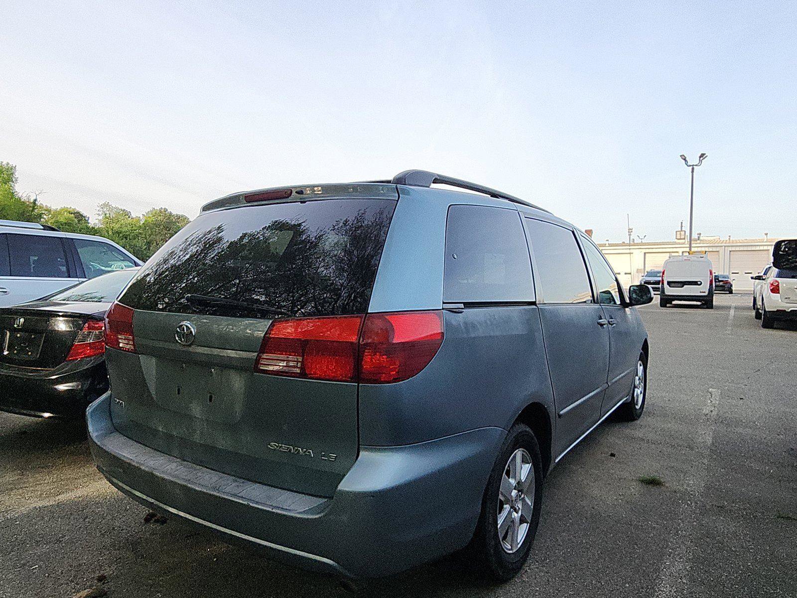 Used 2005 Toyota Sienna LE image 4