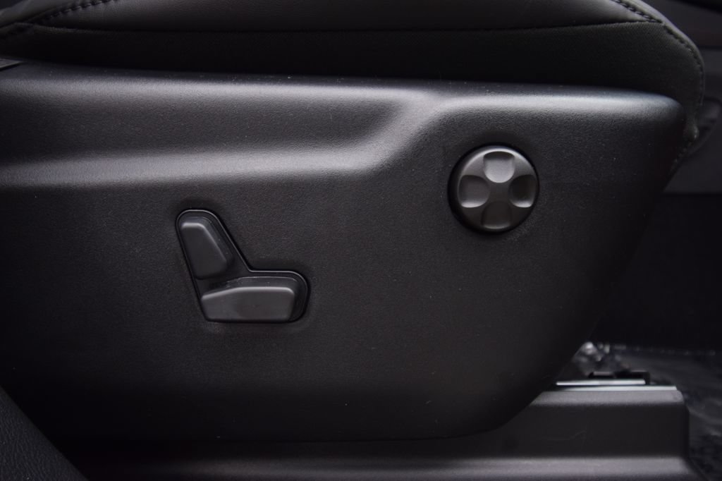 New 2027 Dodge Durango GT AWD/4WD image 16