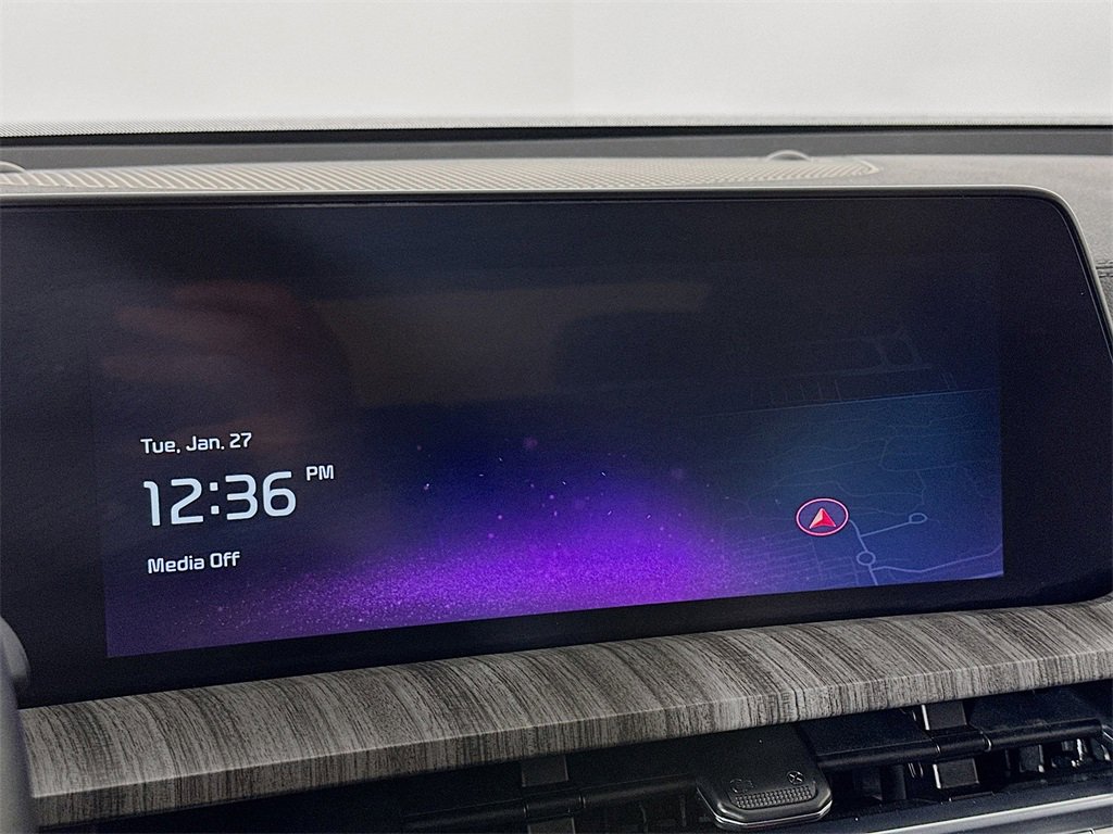 Certified 2024 Kia Telluride SX Prestige w/ Towing Package image 27