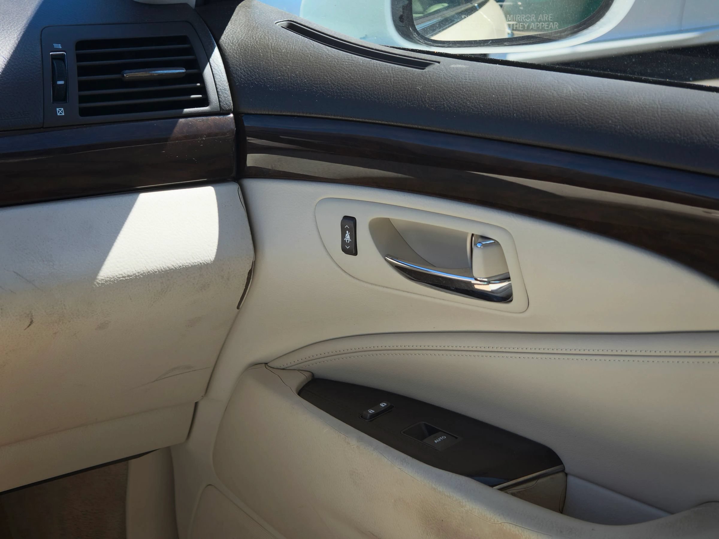 Used 2007 Lexus LS 460 w/ Comfort Pkg RWD image 27