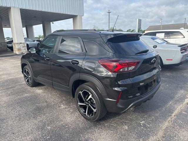 Used 2023 Chevrolet TrailBlazer RS w/ Sun and Liftgate Package image 5