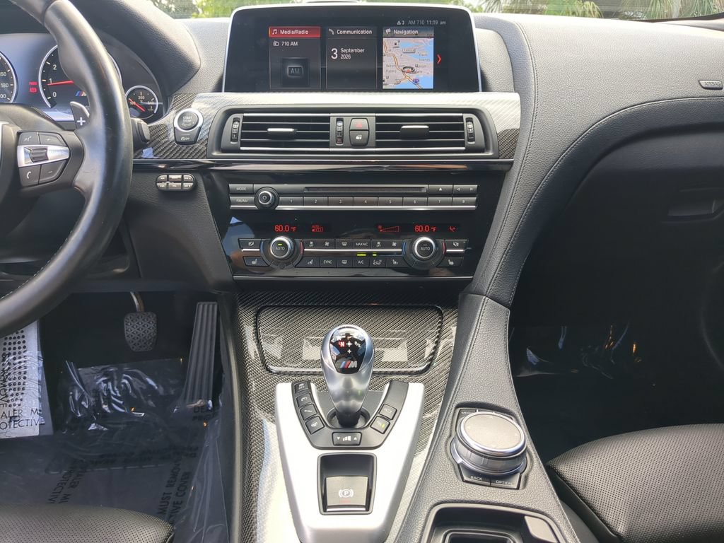 Used 2018 BMW M6 Convertible RWD image 15