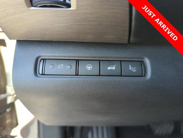 Certified 2023 Nissan Pathfinder Platinum image 41