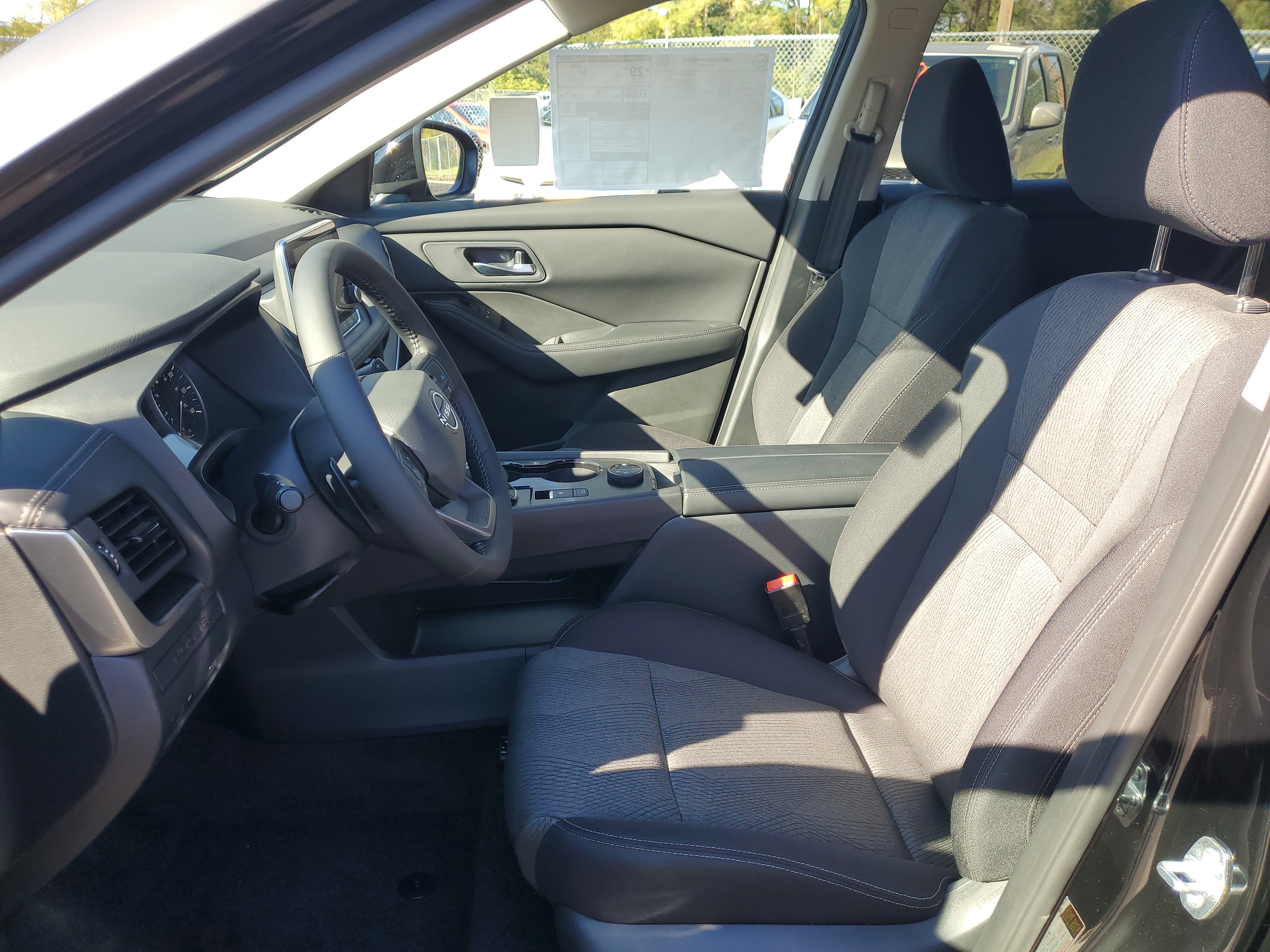New 2027 Nissan Rogue SV w/ Cold Weather Package AWD/4WD image 5