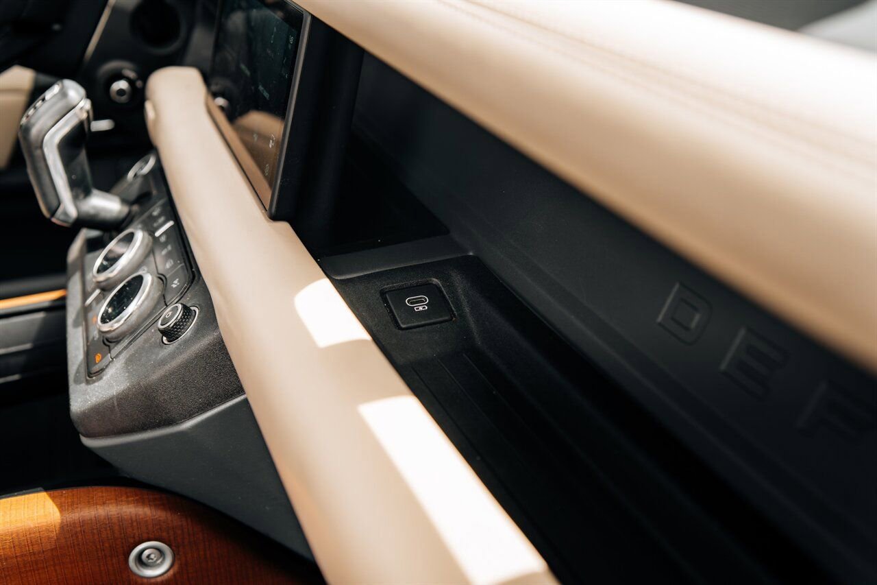 Used 2022 Land Rover Defender 110 X-Dynamic HSE image 55