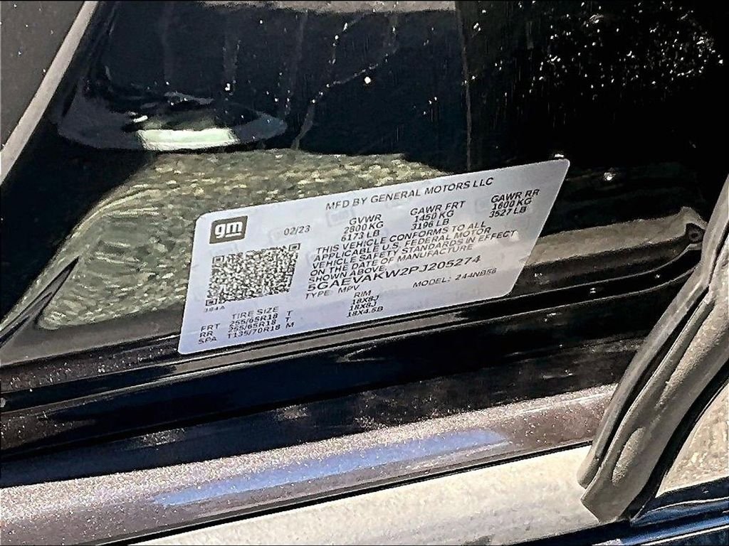 Used 2023 Buick Enclave Essence AWD/4WD image 34