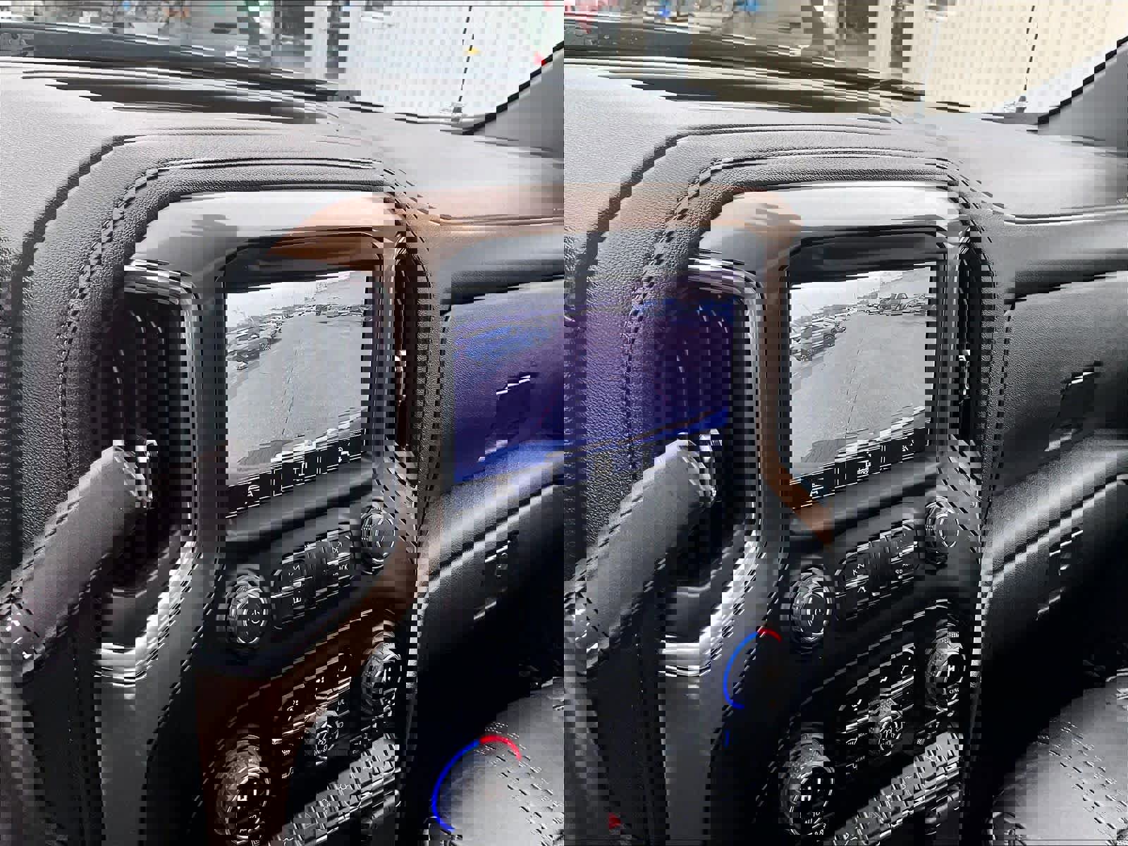 Used 2022 Chevrolet Silverado 1500 High Country image 19