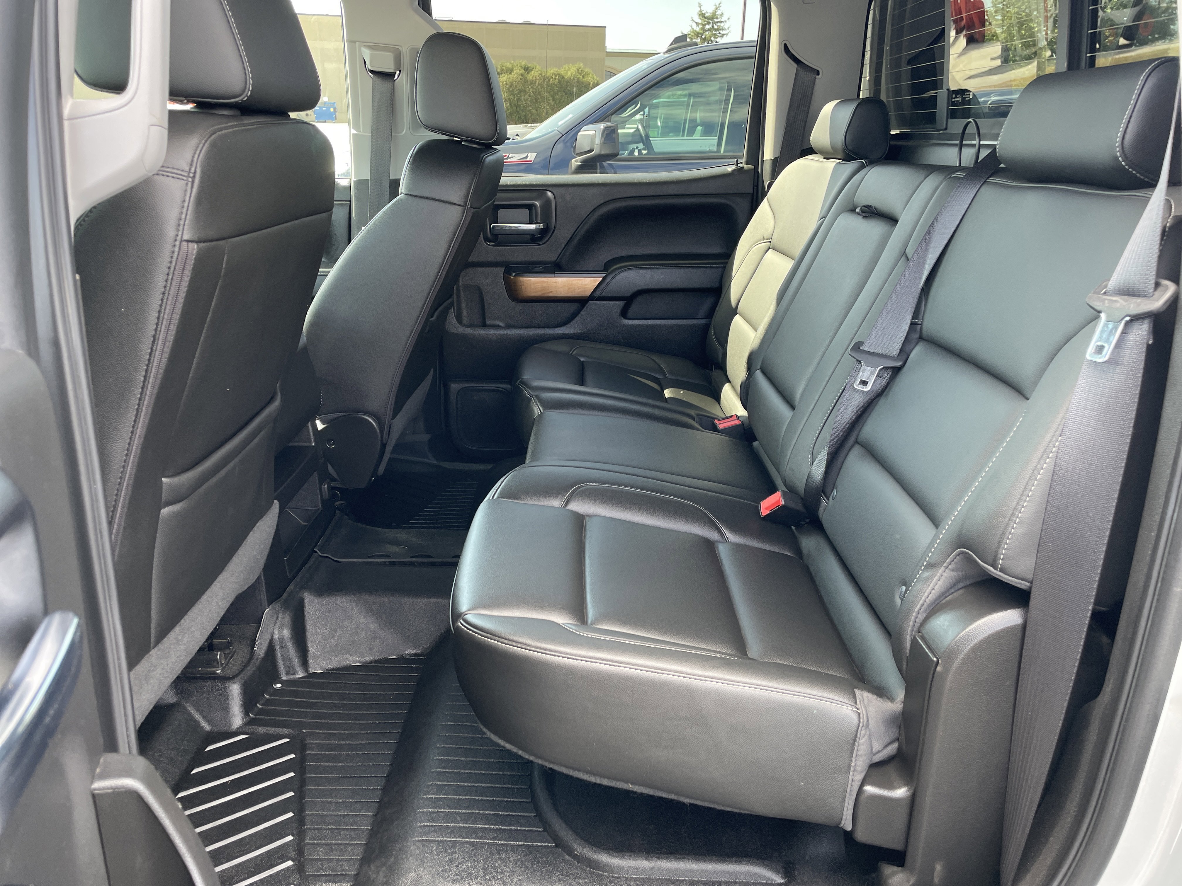 Used 2018 Chevrolet Silverado 1500 LTZ w/ Sport Package image 21