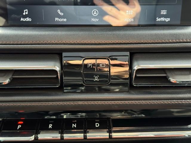 Used 2020 Lincoln Aviator Reserve w/ Equipment Group 201A image 14