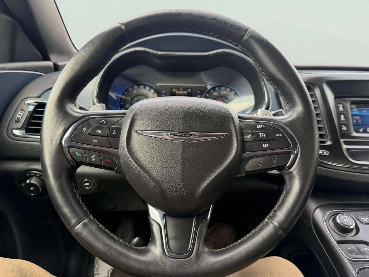 Used 2016 Chrysler 200 S w/ Comfort Group image 34