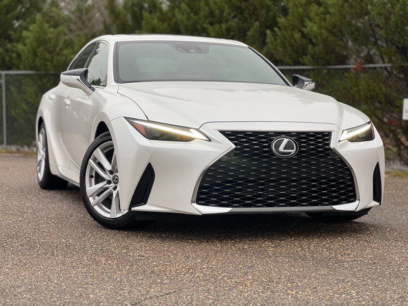 Used 2025 Lexus IS 300 w/ Comfort Package image 73