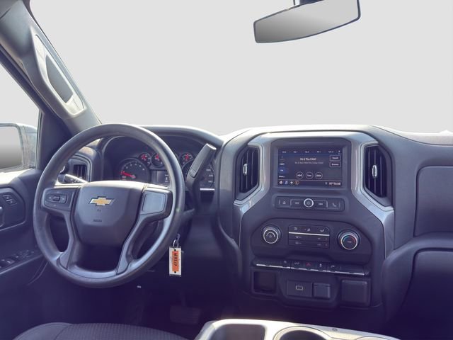 Used 2020 Chevrolet Silverado 1500 Custom w/ Custom Value Package image 14