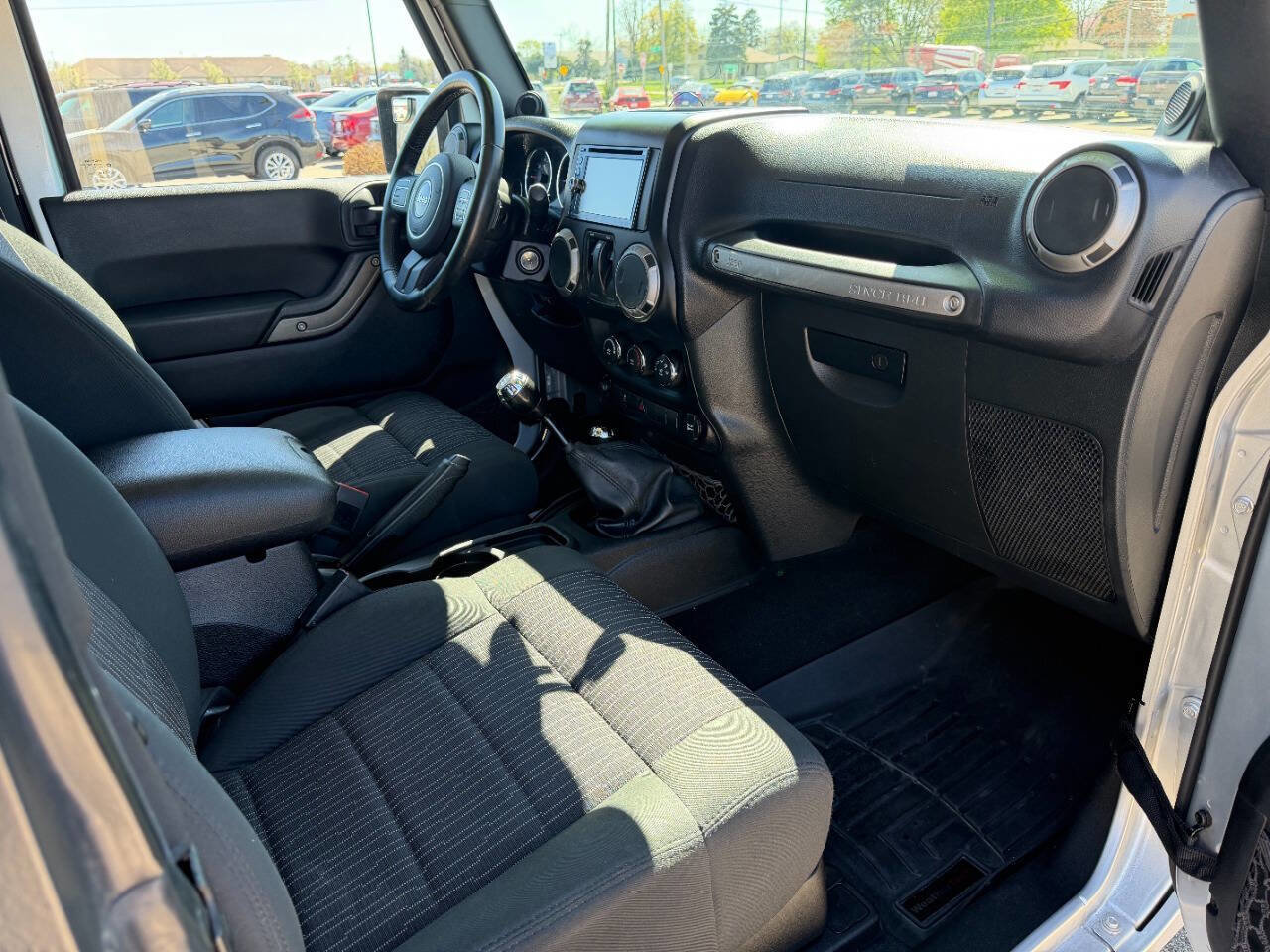 Used 2012 Jeep Wrangler Sport AWD/4WD image 14
