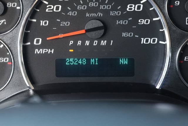 Used 2017 Chevrolet Express 3500 LT w/ LT Preferred Equipment Group RWD image 46