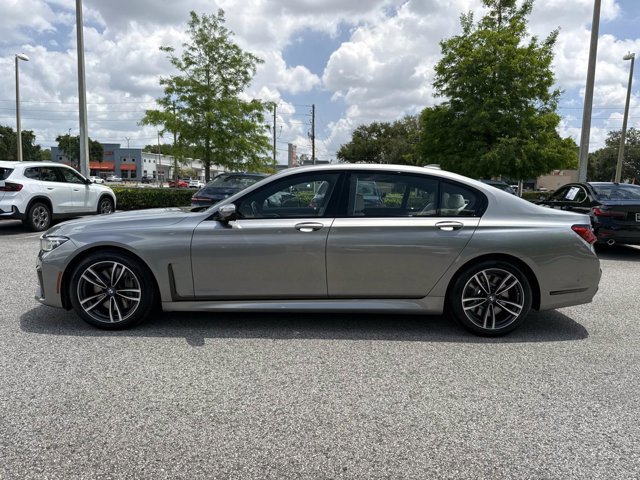 Used 2021 BMW 750i xDrive w/ Executive Package AWD/4WD image 6