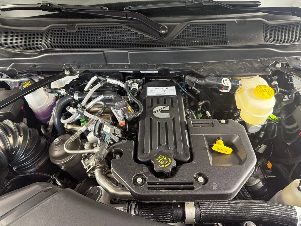 New 2026 RAM 3500 Tradesman AWD/4WD image 7