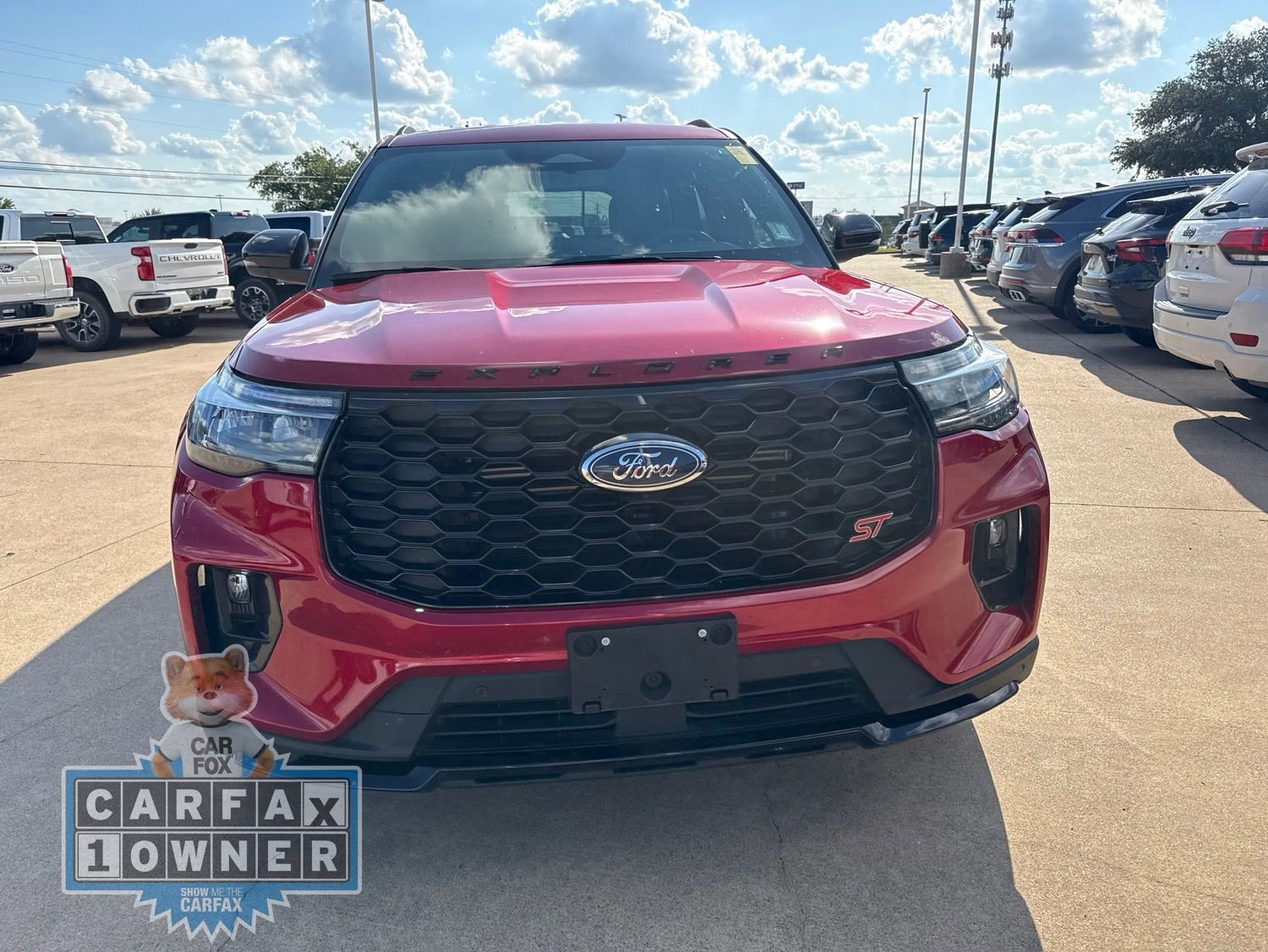 Used 2025 Ford Explorer ST AWD/4WD image 2