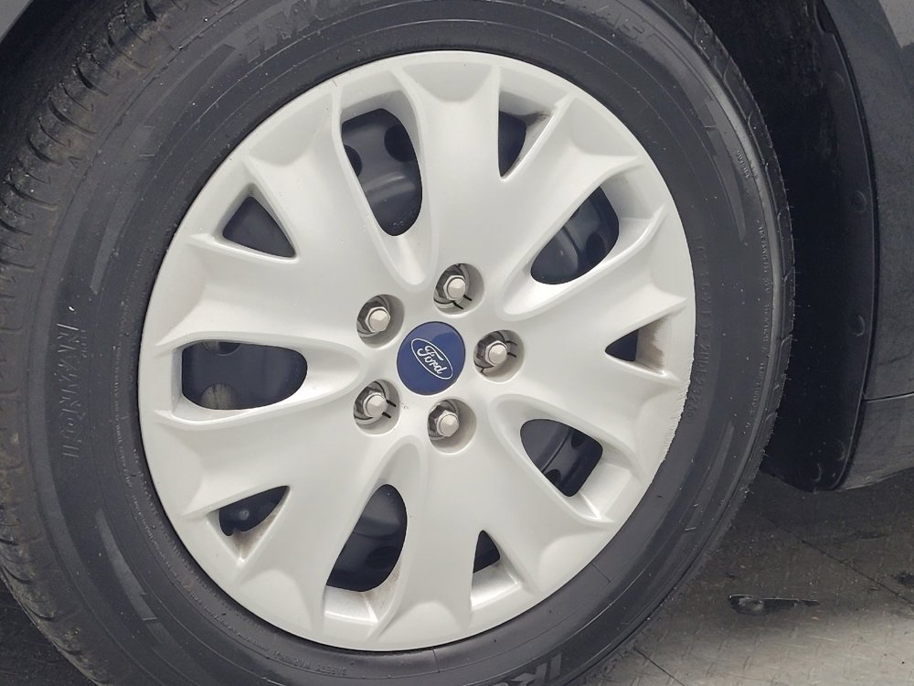 Used 2019 Ford Fusion S FWD image 31