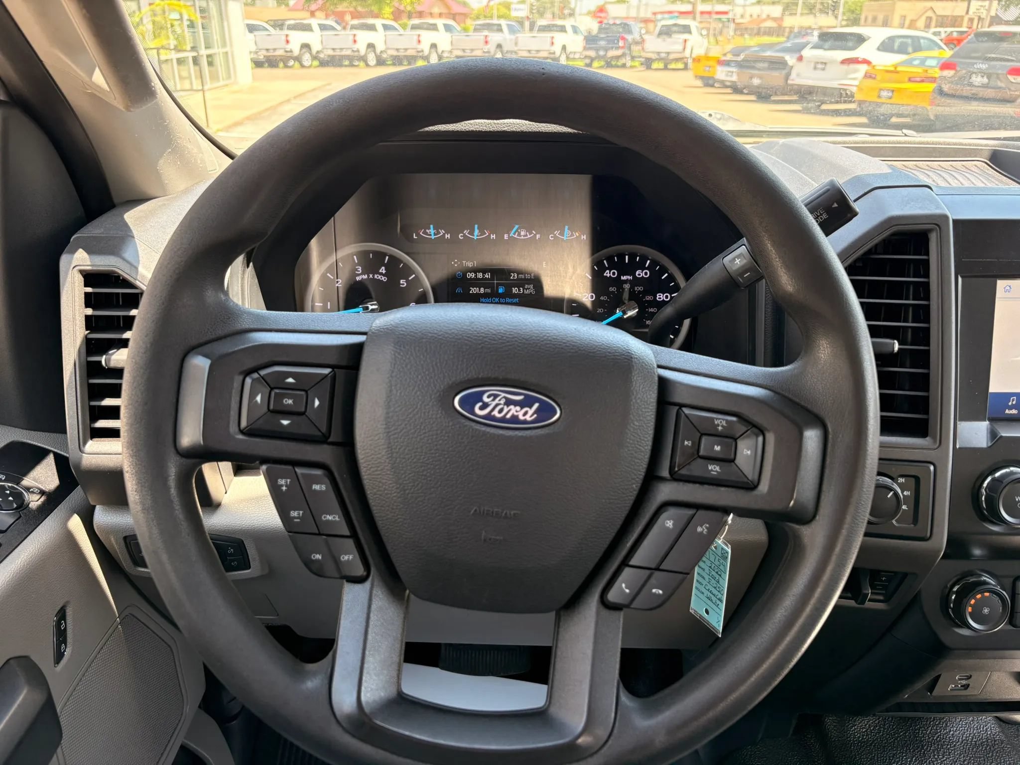 Used 2022 Ford F250 XL w/ Power Equipment Group AWD/4WD image 18