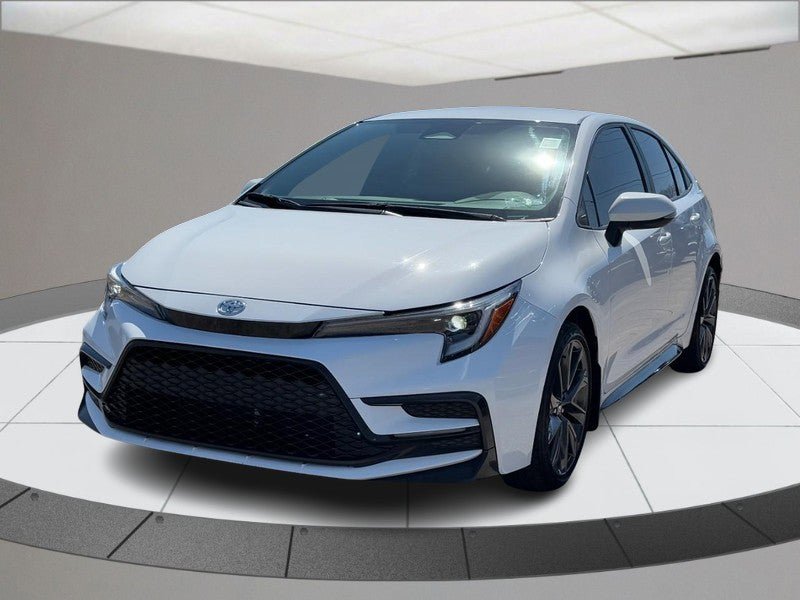 Used 2024 Toyota Corolla SE FWD image 8
