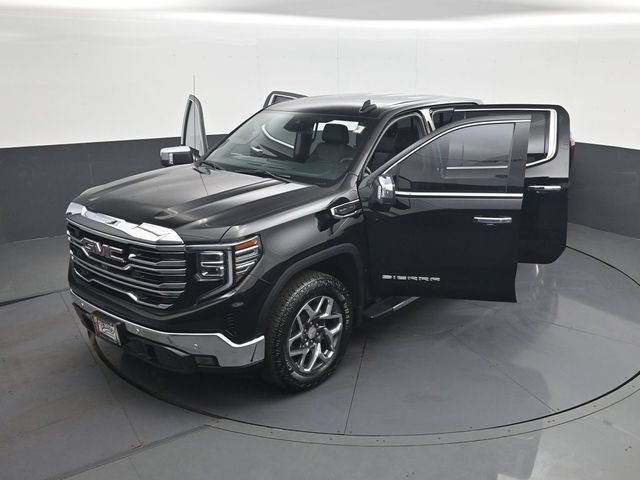 Certified 2023 GMC Sierra 1500 SLT w/ SLT Premium Plus Package AWD/4WD image 30
