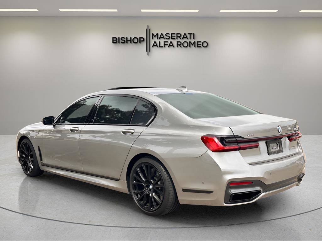 Used 2022 BMW 750i xDrive w/ M Sport Package AWD/4WD image 5